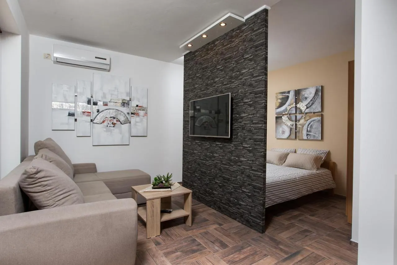Apartments Villa Diamant With Pool & Whirlpool Cizici