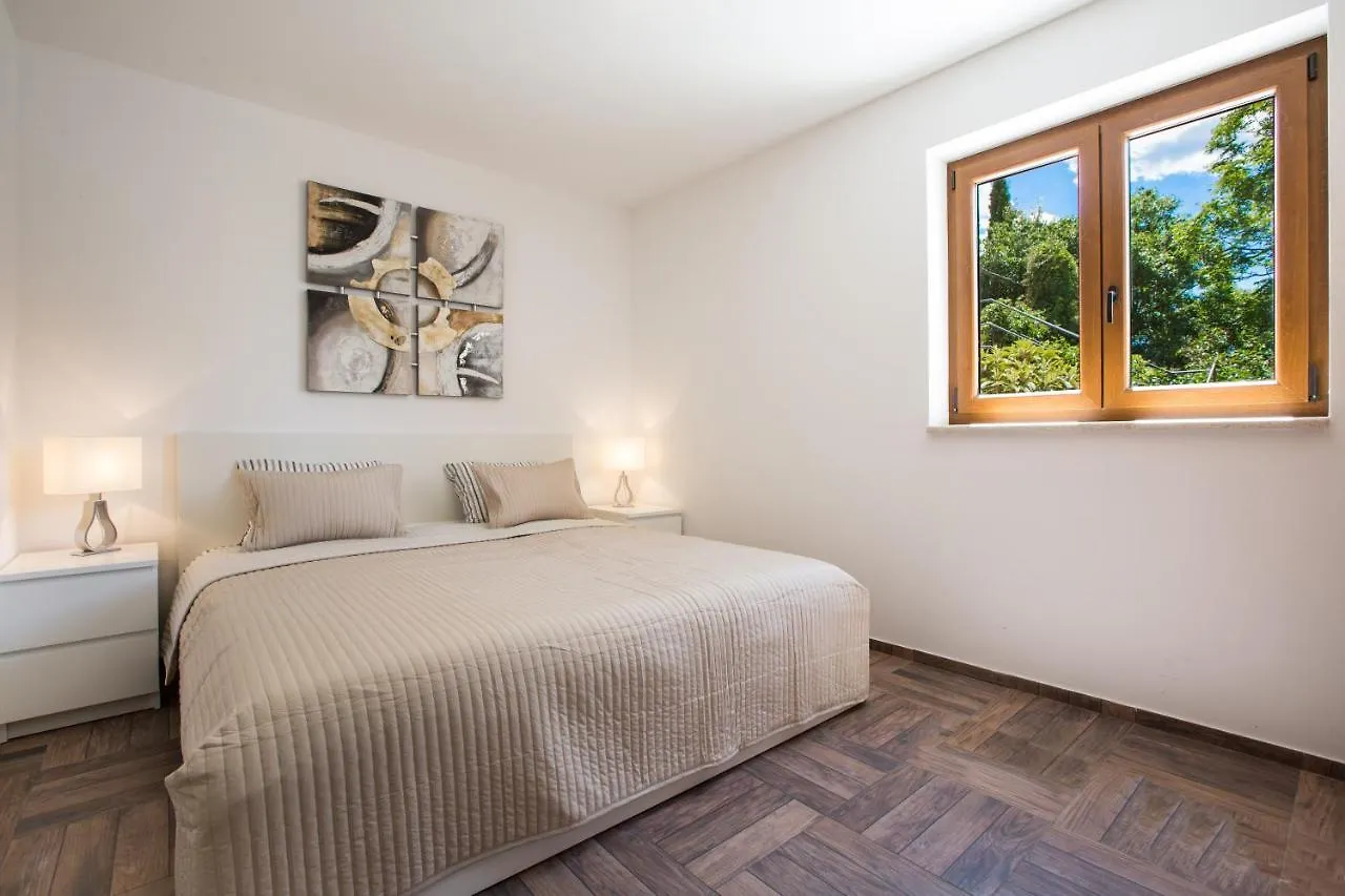 Apartments Villa Diamant With Pool & Whirlpool Cizici Croatia