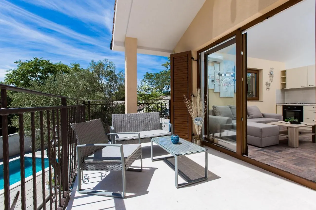 Apartments Villa Diamant With Pool & Whirlpool Cizici Croatia